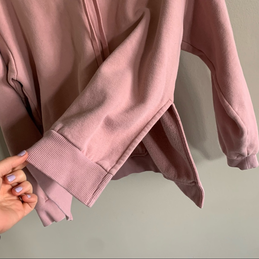 Everlane • pale pink cropped side slit hoodie xs - Picture 4 of 7